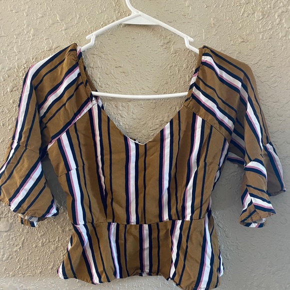 Charlotte Russe Tops - charlotte russe crop top